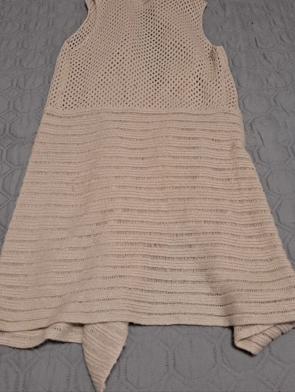 Daytrip Light Beige Open-Front Knit Sweater Vest Sz S